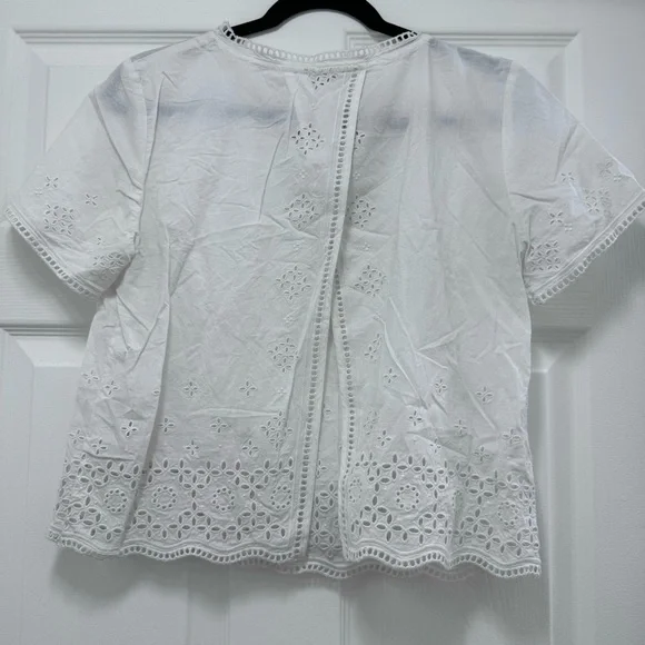 Club Monaco White Eyelet Tee - Picture 7 of 10